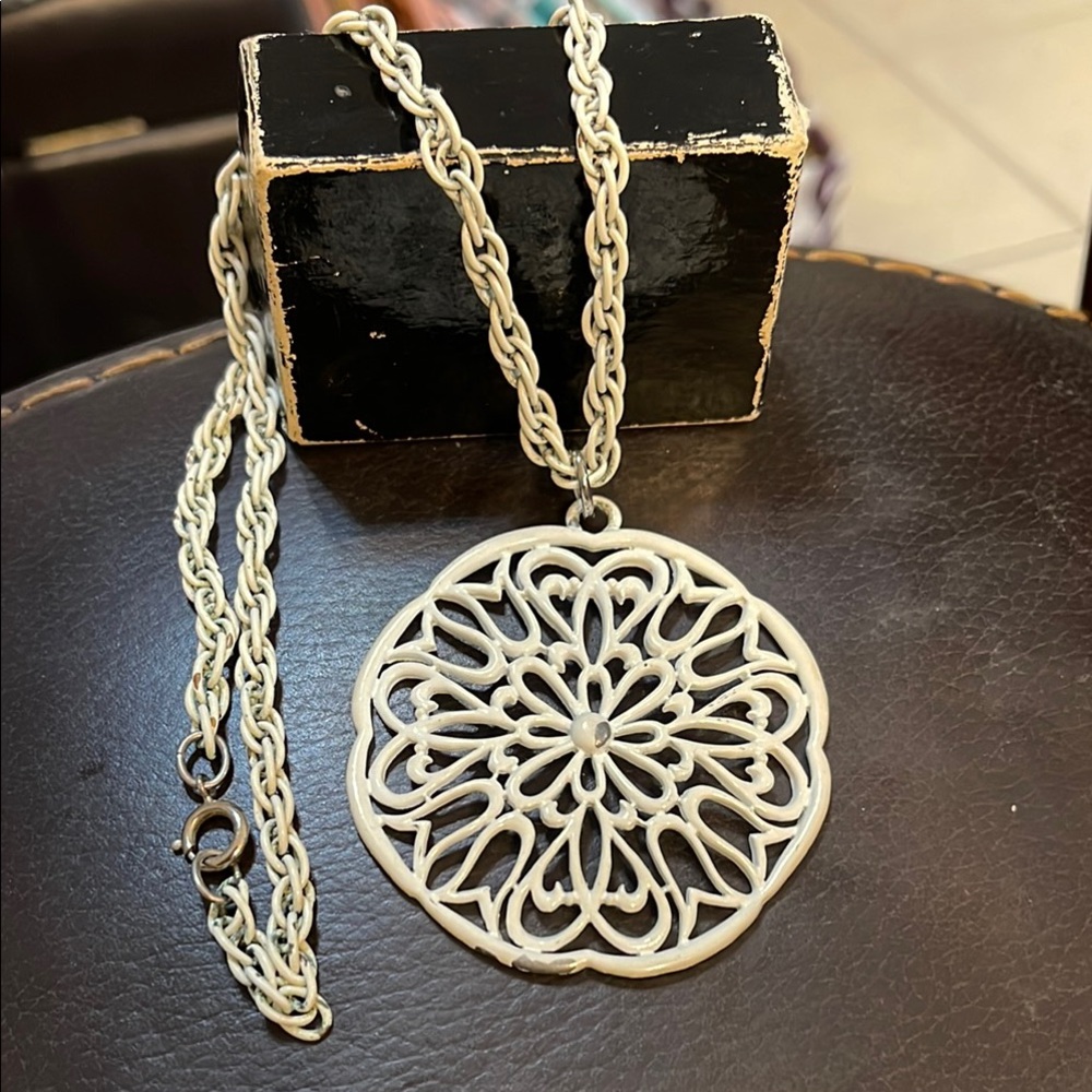 Vintage  1970’s Filigree Pendant with Chain Necklace